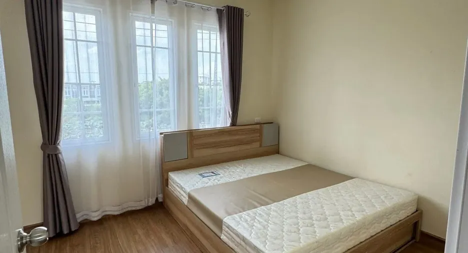Reihenhaus zur Miete mit 3 Zimmer in Mueang Chiang Mai, Chiang Mai