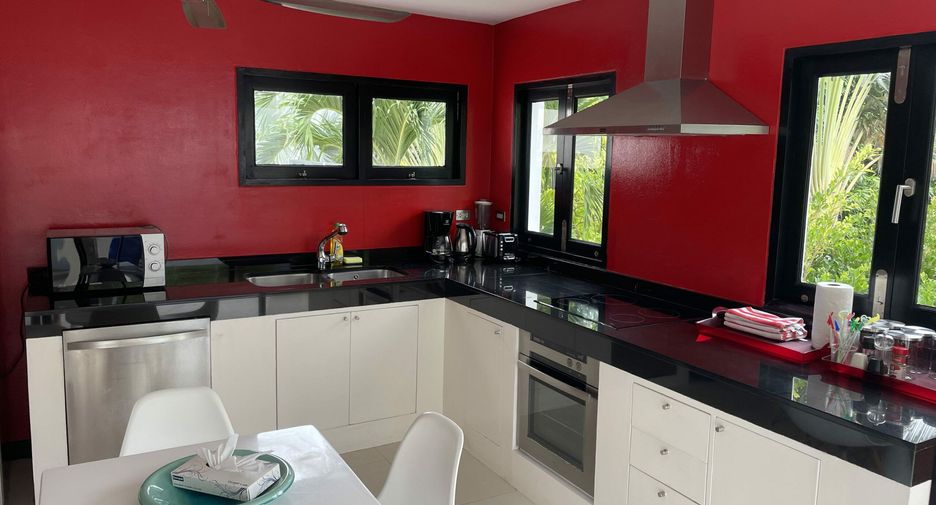 For sale 3 bedrooms villa in Ko Samui, Surat Thani