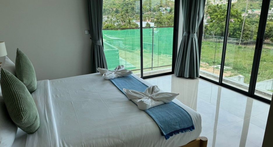 For rent 4 bedrooms villa in Ko Samui, Surat Thani