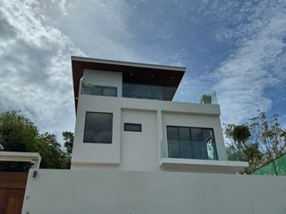 For rent 4 bedrooms villa in Ko Samui, Surat Thani