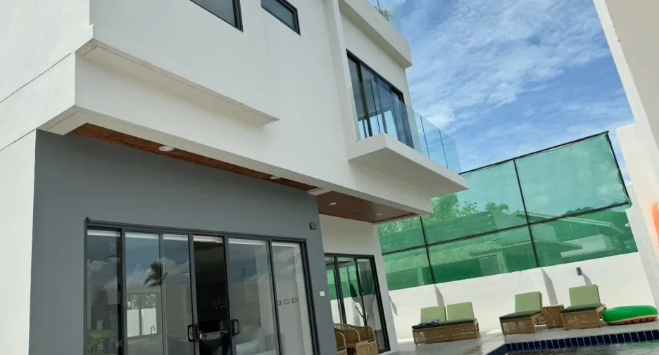For rent 4 bedrooms villa in Ko Samui, Surat Thani