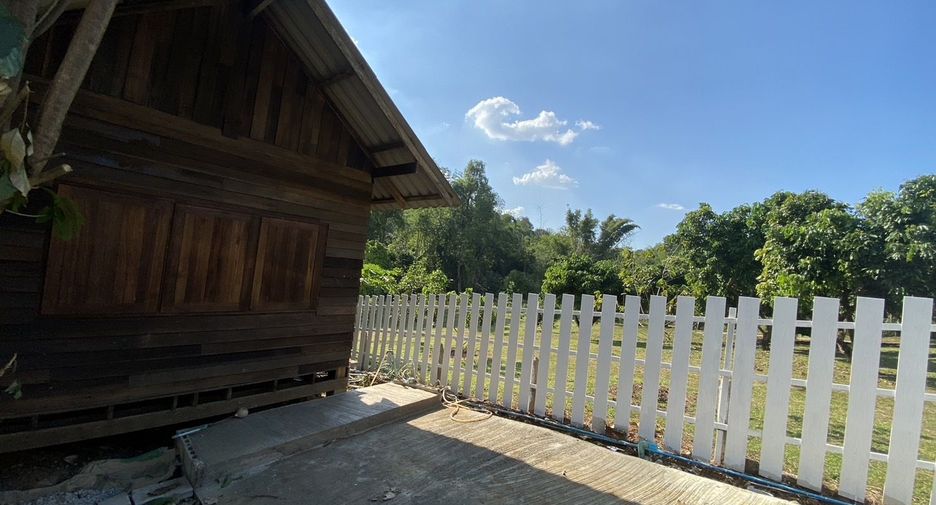 Haus zum Kauf mit Studio in Doi Saket, Chiang Mai