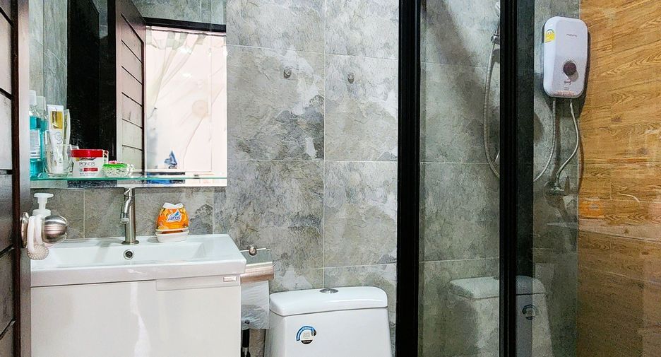 For sale 3 bedrooms house in Mueang Prachuap Khiri Khan, Prachuap Khiri Khan