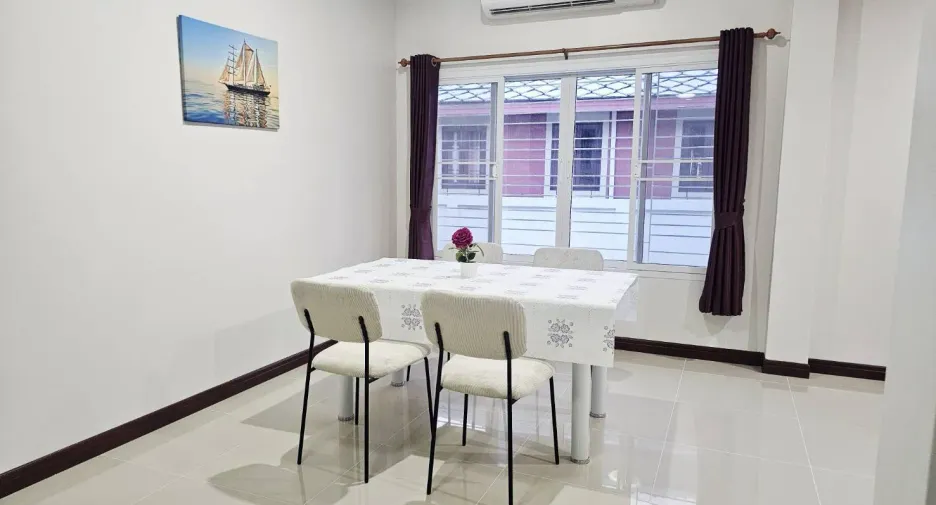For rent 3 bedrooms villa in Hua Hin, Prachuap Khiri Khan