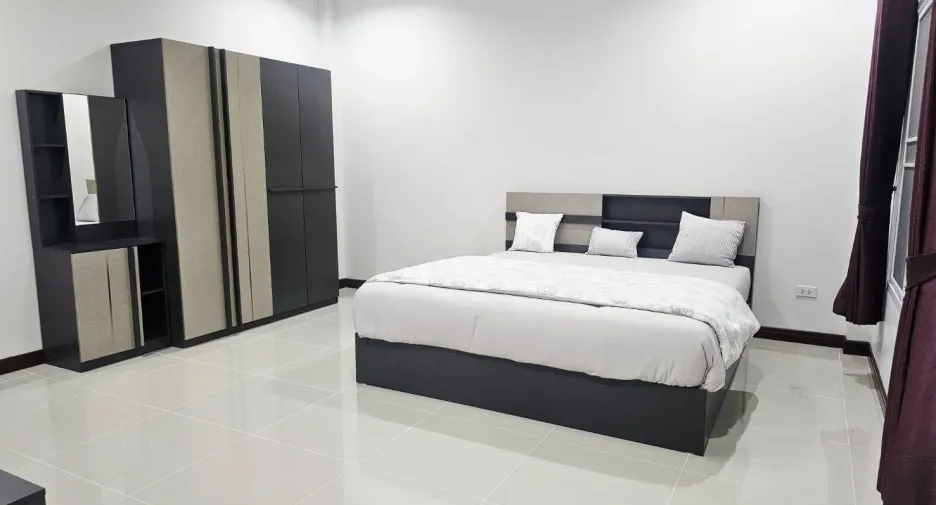 For rent 3 bedrooms villa in Hua Hin, Prachuap Khiri Khan
