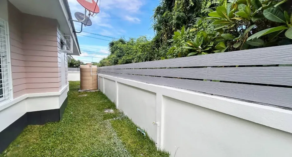 For rent 3 bedrooms villa in Hua Hin, Prachuap Khiri Khan