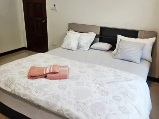 For rent 3 bedrooms villa in Hua Hin, Prachuap Khiri Khan