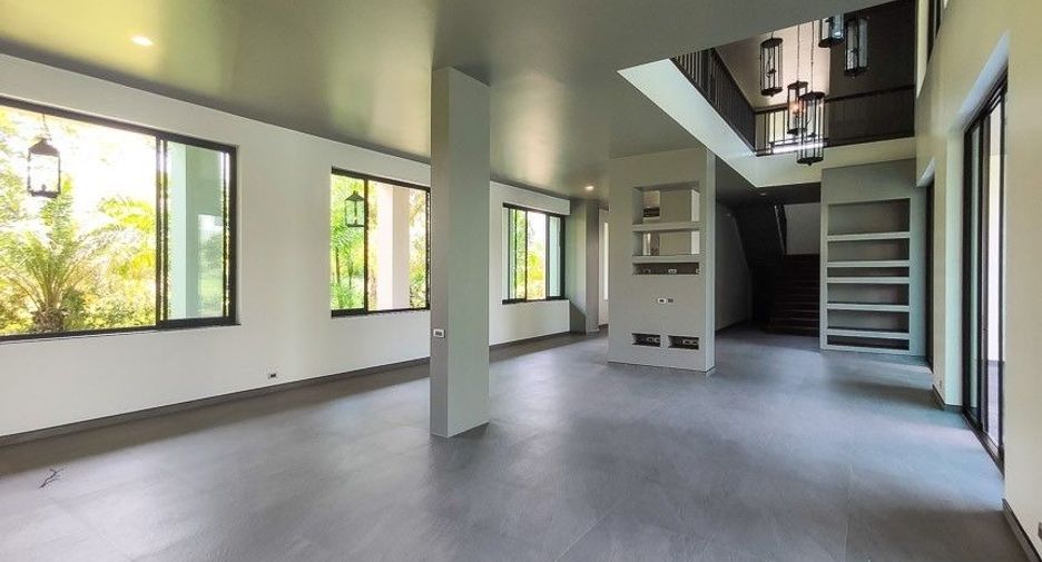 For sale 6 bedrooms house in Mae Rim, Chiang Mai