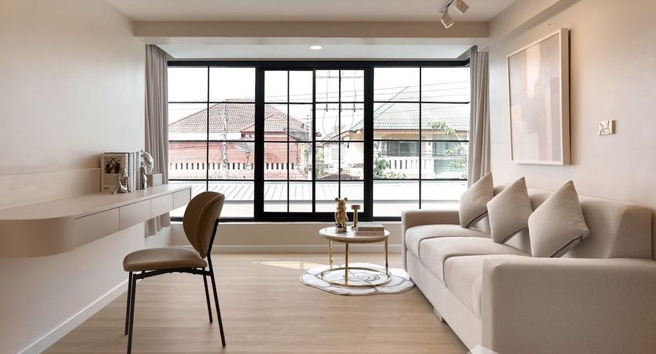For sale 5 bedrooms house in Mueang Chiang Mai, Chiang Mai