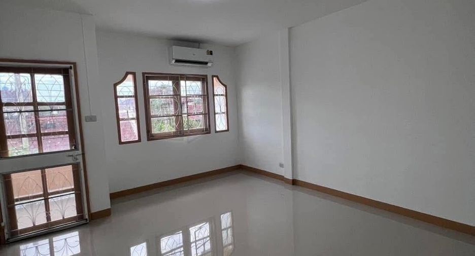 Casa en alquiler de 2 habitaciones en Saraphi, Chiang Mai