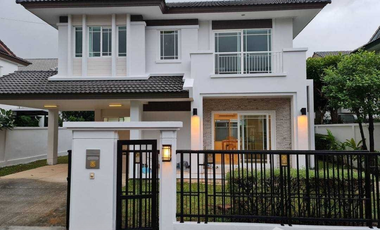 For rent 3 bedrooms house in Mueang Chiang Mai, Chiang Mai