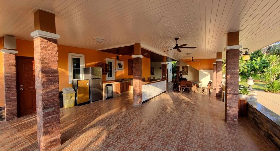 For sale 5 ベッドルーム villa in Pran Buri, Prachuap Khiri Khan