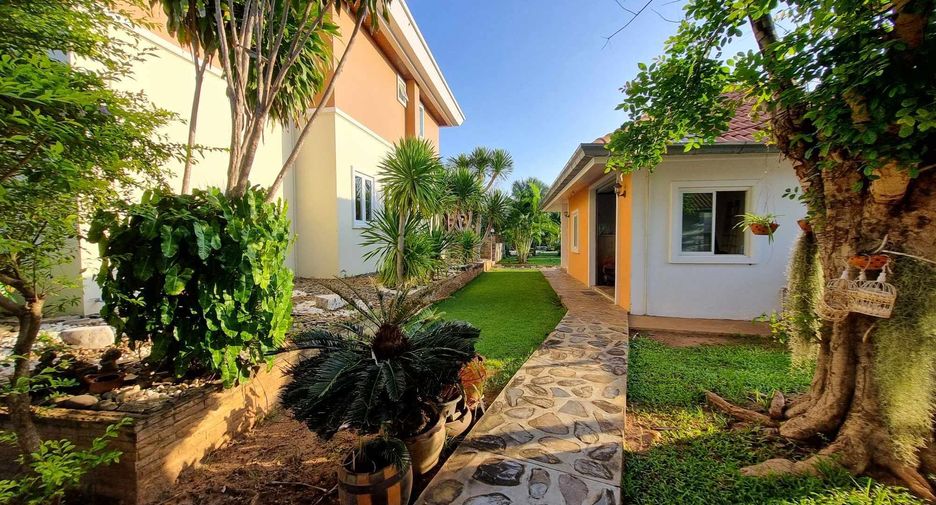 For sale 5 bedrooms villa in Pran Buri, Prachuap Khiri Khan