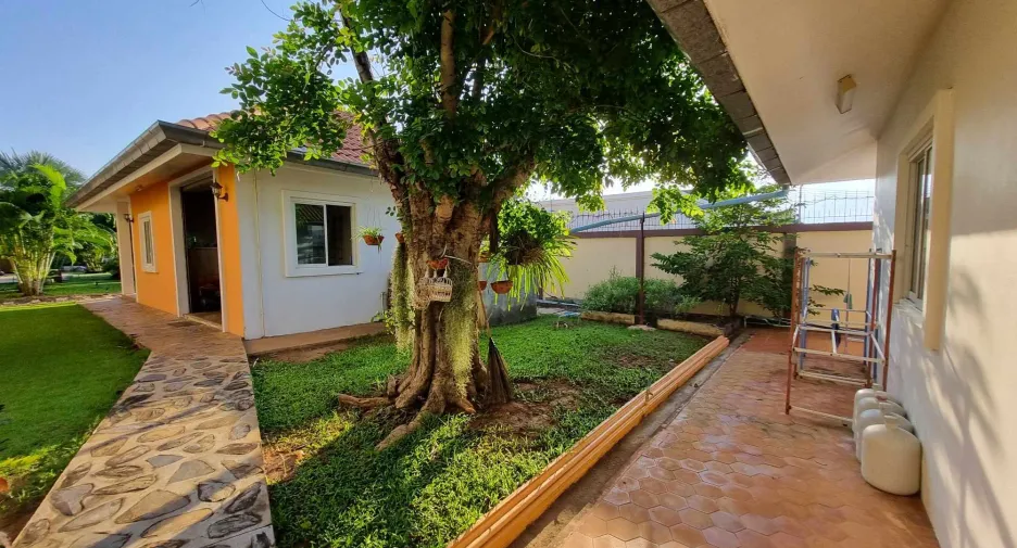 For sale 5 ベッドルーム villa in Pran Buri, Prachuap Khiri Khan