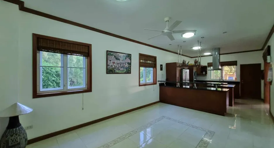 For sale 5 bedrooms villa in Pran Buri, Prachuap Khiri Khan