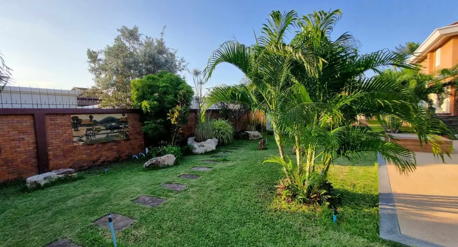 For sale 5 ベッドルーム villa in Pran Buri, Prachuap Khiri Khan