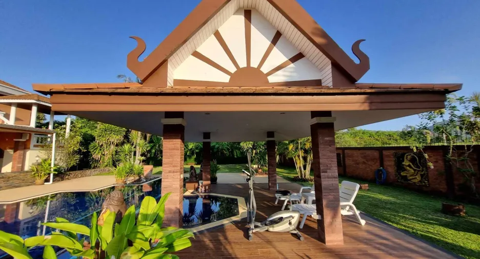 For sale 5 ベッドルーム villa in Pran Buri, Prachuap Khiri Khan