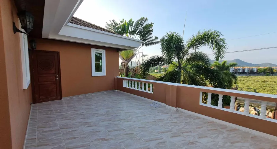 For sale 5 ベッドルーム villa in Pran Buri, Prachuap Khiri Khan