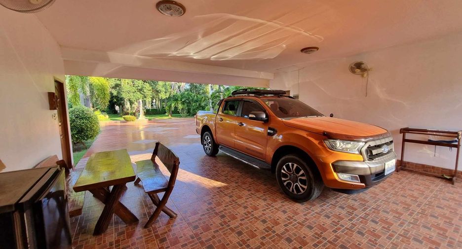 For sale 5 ベッドルーム villa in Pran Buri, Prachuap Khiri Khan