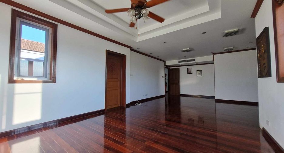 For sale 5 ベッドルーム villa in Pran Buri, Prachuap Khiri Khan