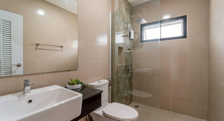 For sale and for rent 3 bedrooms townhouse in Mueang Chiang Mai, Chiang Mai
