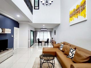 For Rent 3 Bedroom Townhouse In Mueang Chiang Mai