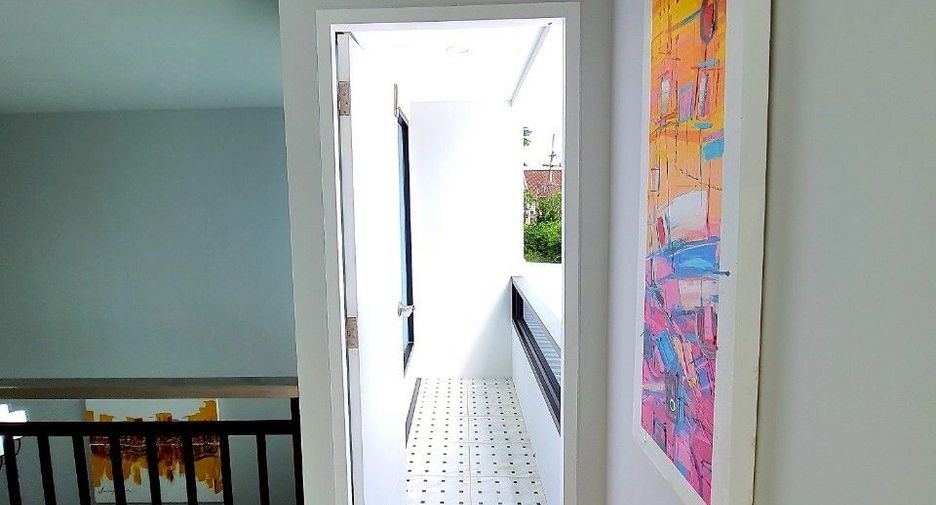 For sale and for rent 3 bedrooms townhouse in Mueang Chiang Mai, Chiang Mai