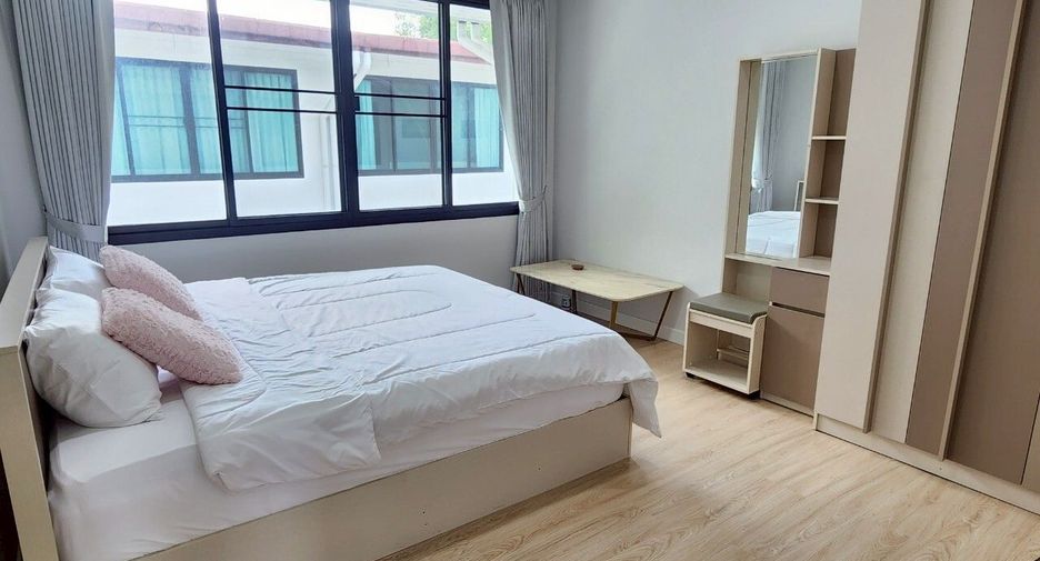 For sale and for rent 3 bedrooms townhouse in Mueang Chiang Mai, Chiang Mai
