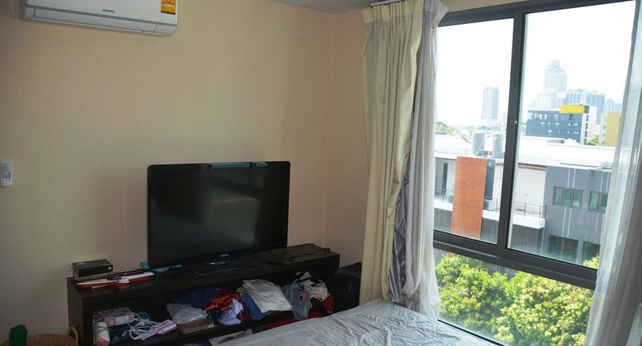 For sale 2 bedrooms condo in Watthana, Bangkok