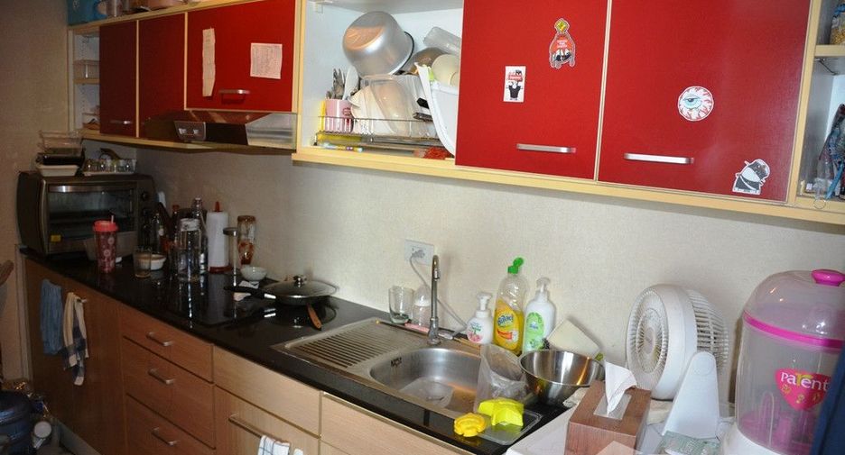 For sale 2 bedrooms condo in Watthana, Bangkok