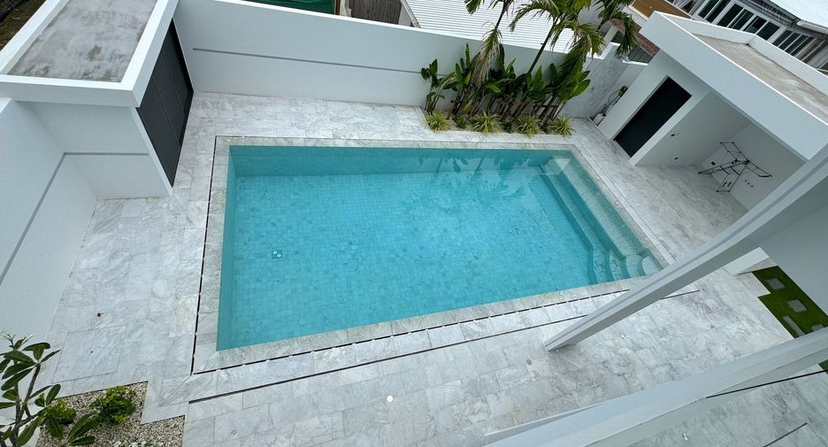 For sale 4 bedrooms villa in Ko Samui, Surat Thani