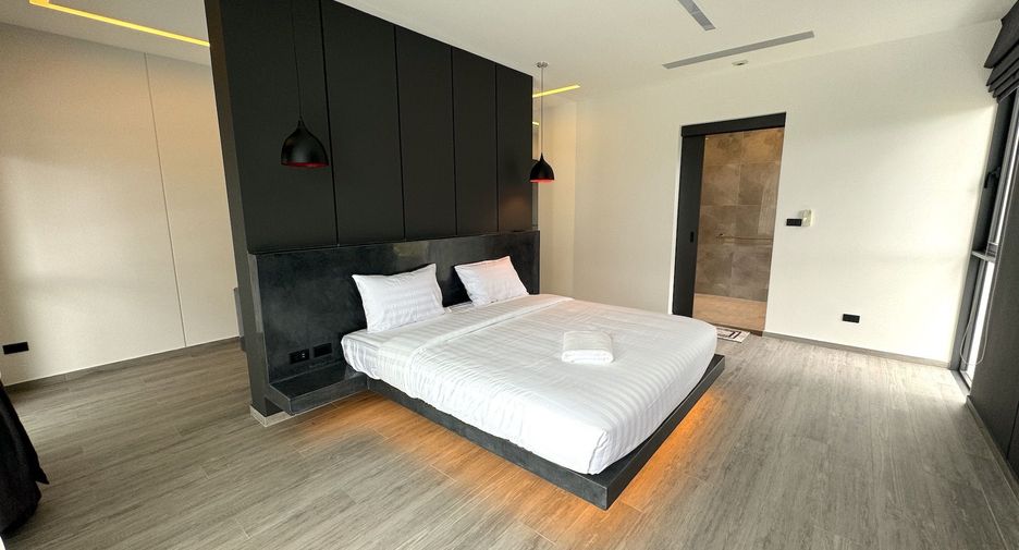 For sale 4 bedrooms villa in Ko Samui, Surat Thani
