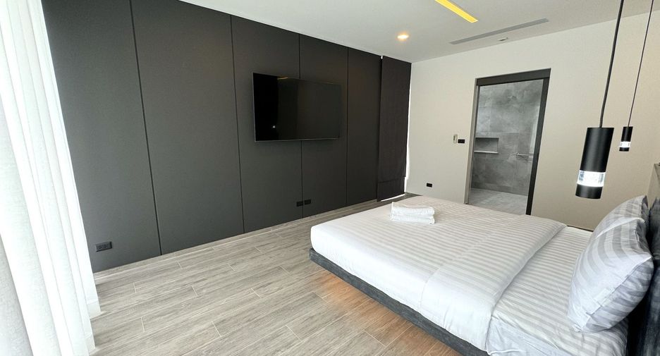 For sale 4 bedrooms villa in Ko Samui, Surat Thani