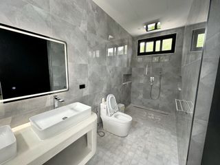For sale 4 bedrooms villa in Ko Samui, Surat Thani