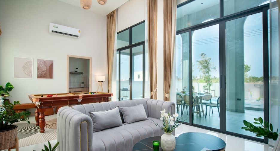 For sale 3 bedrooms villa in Cha Am, Phetchaburi