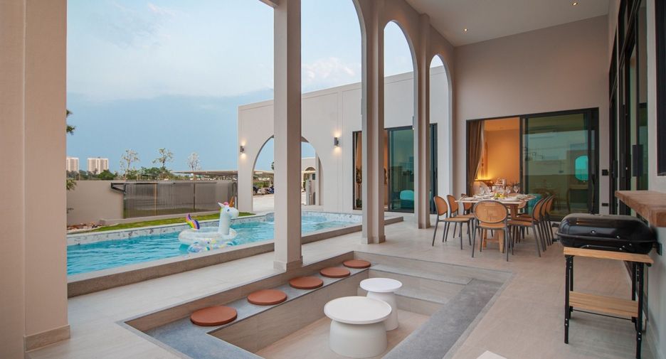 For sale 3 bedrooms villa in Cha Am, Phetchaburi