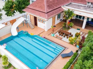 For sale そして for rent 4 ベッドルーム villa in Bang Saray, Pattaya
