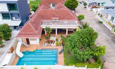 For sale and for rent 4 bedrooms villa in Sattahip, Chonburi