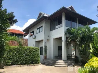Villa en alquiler de 4 habitaciones en Ko Samui, Surat Thani