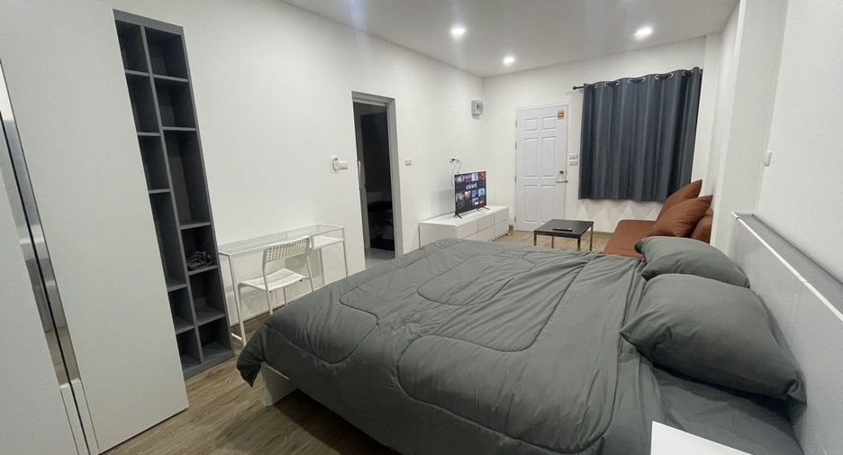 For rent studio apartment in Mueang Phuket, Phuket
