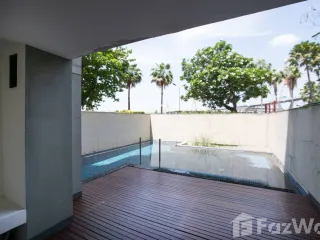 出售 4 卧室 公寓 在 Yan Nawa, 曼谷