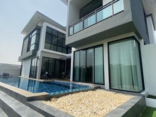 For rent 6 bedrooms house in San Sai, Chiang Mai