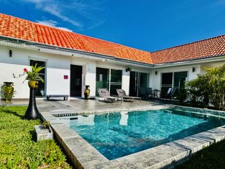 Villa zum Kauf mit 2 Zimmer in Pran Buri, Prachuap Khiri Khan