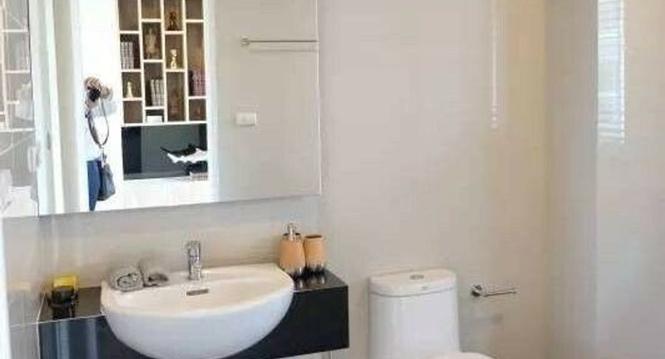 For sale 3 bedrooms townhouse in Yan Nawa, Bangkok