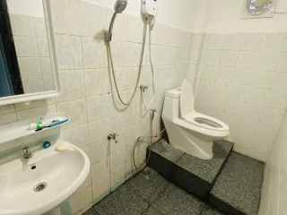 For rent retail Space in Mueang Chiang Mai, Chiang Mai