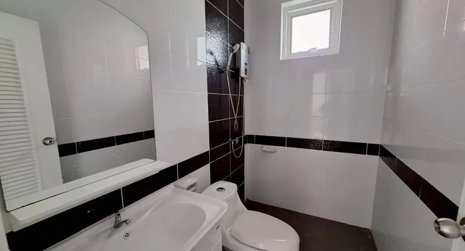 For rent 3 bedrooms house in Hua Hin, Prachuap Khiri Khan