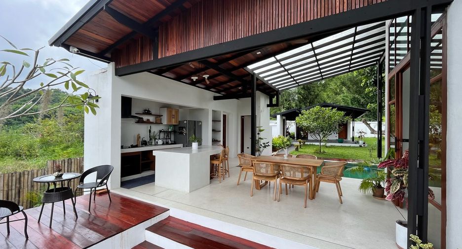 For sale 3 bedrooms villa in Mae Rim, Chiang Mai