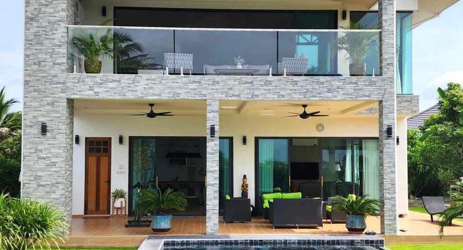 For sale 4 ベッドルーム house in Hua Hin, Prachuap Khiri Khan