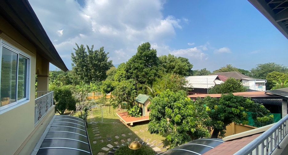 For rent 4 bedrooms house in Mueang Chiang Mai, Chiang Mai