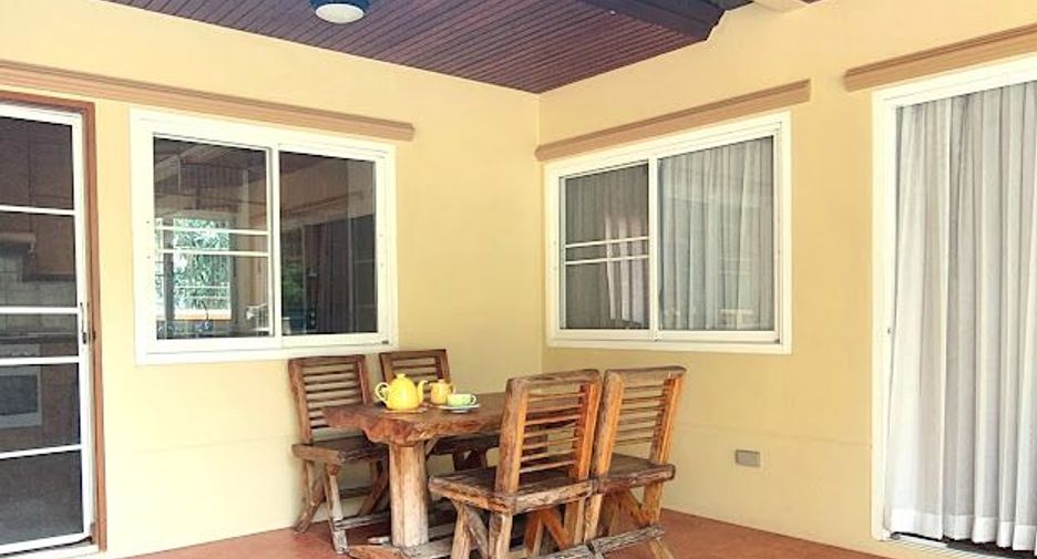 For rent 4 bedrooms house in Mueang Chiang Mai, Chiang Mai